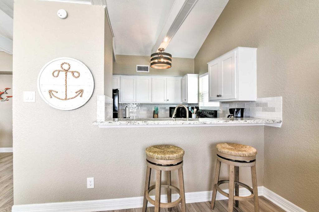 Beachfront Galveston Oasis Balconies, Ocean View! Luaran gambar